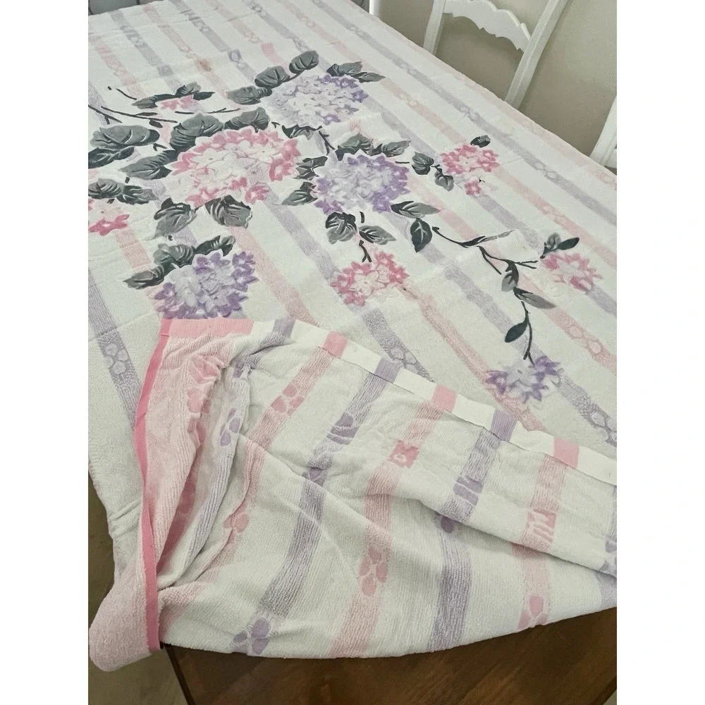 Vtg 1980s BATH SHEET Floral Purple Made in Shanghai Swan Brand *READ DESC*